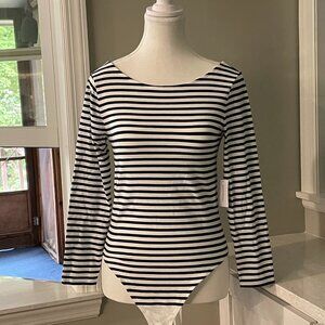 NWT Banana Republic Scoop Neck Bodysuit - Size S - Black and White